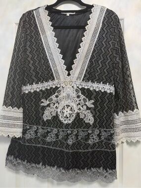 Passion Concept Whimsigoth Lace Tunic Blouse Black White Fairycore Size L EUC